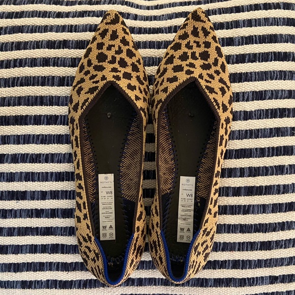 Rothy’s The Point Leopard Flats, Retired Print, Size 8 - Picture 4 of 15